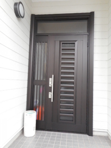 【東海店】東海市Ｔ様邸でリフォーム玄関ドアで綺麗な玄関になりました。